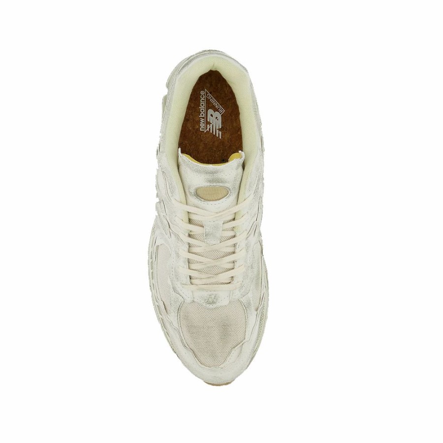 Mens * | Cheap New Balance 2002R White/Gum Men M2002Rdg